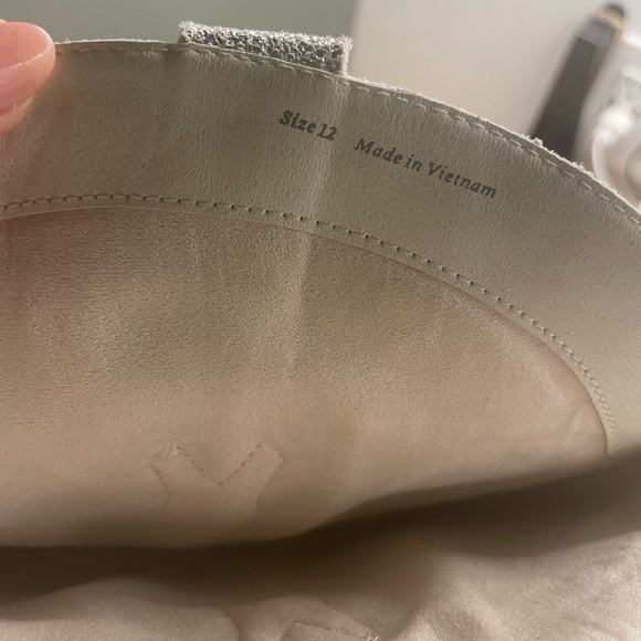 Shiren Boots In Metallic Suede in WOMEN’S size 12 - Picture 8 of 8